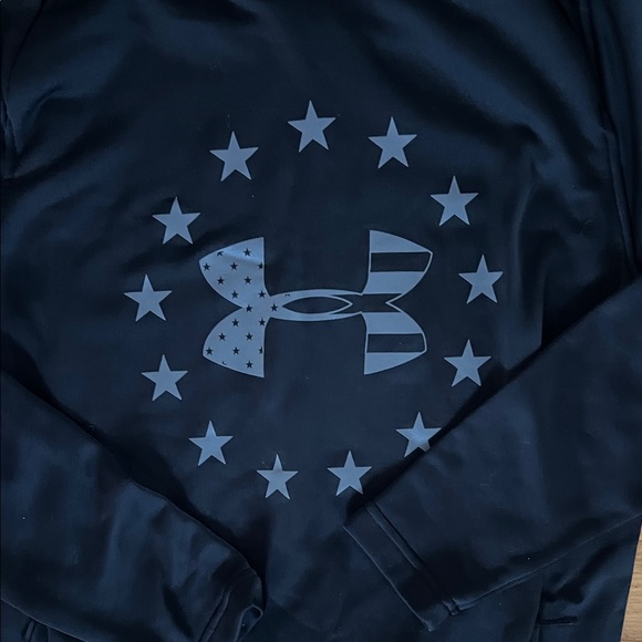 Under Armour Black Hoodie - Picture 4 of 7